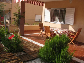 Casa con terraza y piscina R125 by Novadesta